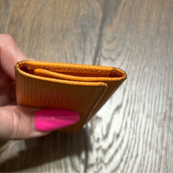 Louis Vuitton 4 ring key wallet orand - Picture 12 of 12